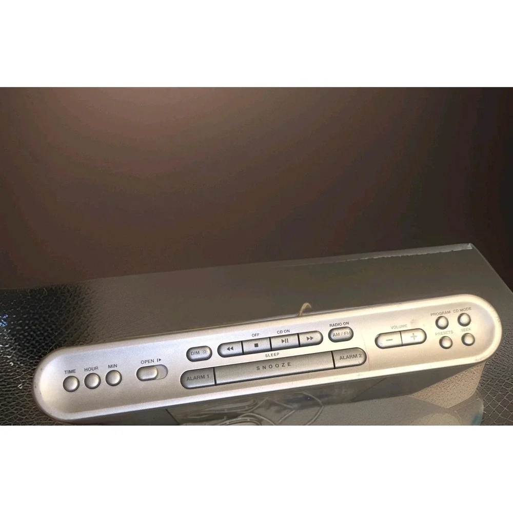 Memorex Digital Stereo Clock Radio AM/FM Dual Alarm CD Player MC7101-Tested-Nice